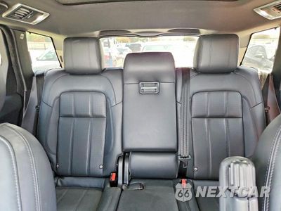 Zdjęcie 10 z 13 samochodu: 2022 LAND ROVER RANGE ROVER SPORT HSE SILVER EDITION VIN:SALWR2SUXNA218761 - miniatura