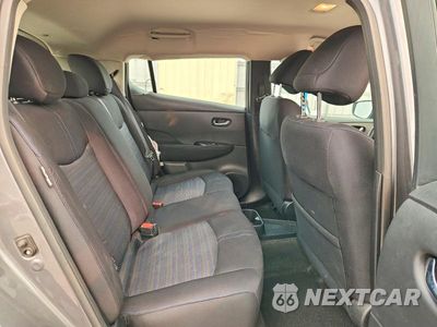 Zdjęcie 10 z 12 samochodu: 2025 NISSAN LEAF S VIN:1N4AZ1BV7SC559755 - miniatura