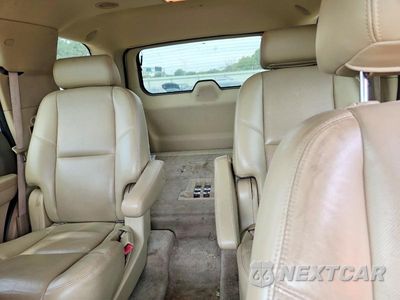 Zdjęcie 10 z 13 samochodu: 2010 CHEVROLET TAHOE K1500 LTZ VIN:1GNUKCE01AR209080 - miniatura