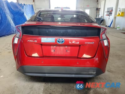 Zdjęcie 6 z 12 samochodu: 2018 TOYOTA PRIUS THREE VIN:JTDKARFU2J3066764 - miniatura