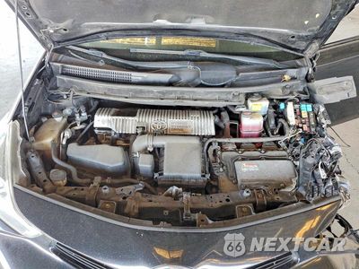 Zdjęcie 11 z 13 samochodu: 2016 TOYOTA PRIUS V FIVE VIN:JTDZN3EU8GJ041731 - miniatura