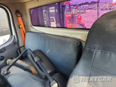 Zdjęcie 10 z 13 samochodu: 2015 FREIGHTLINER M2 106 MED VIN:1FUBCXCY7FHGJ9940 - miniatura