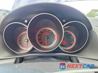 Zdjęcie 9 z 12 samochodu: 2007 MAZDA 3 HATCHBACK VIN:JM1BK343171696848 - miniatura