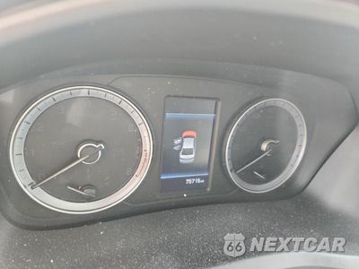 Zdjęcie 9 z 12 samochodu: 2018 HYUNDAI SONATA LIMITED VIN:5NPE34AF6JH623358 - miniatura
