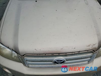 Zdjęcie 12 z 13 samochodu: 2004 TOYOTA HIGHLANDER LIMITED VIN:JTEEP21A340029997 - miniatura