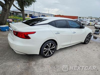 Trzecie zdjęcie samochodu z tyłu: 2018 NISSAN MAXIMA 3.5 SV VIN:1N4AA6AP4JC407017 - miniatura