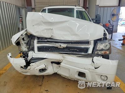 Piąte zdjęcie samochodu w środku: 2008 CHEVROLET SUBURBAN K2500 VIN:3GNGK26K58G198201 - miniatura