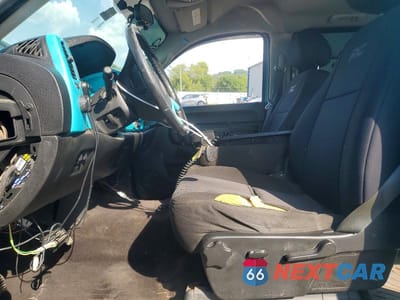 Zdjęcie 7 z 13 samochodu: 2011 CHEVROLET SILVERADO K2500 HEAVY DUTY LT VIN:1GC1KXC81BF126067 - miniatura
