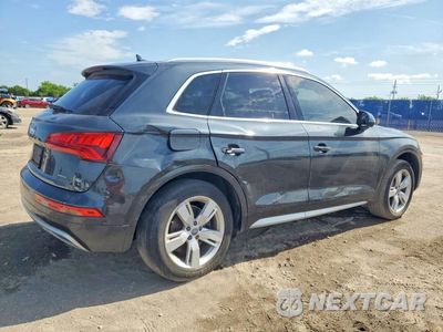 Trzecie zdjęcie samochodu z tyłu: 2019 AUDI Q5 PREMIUM VIN:WA1ANAFY2K2049386 - miniatura