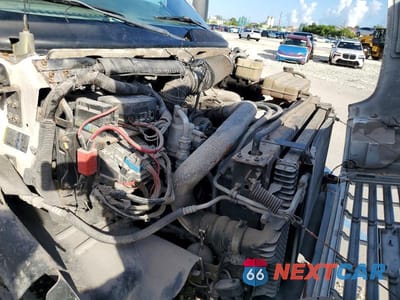 Zdjęcie 11 z 12 samochodu: 2005 GMC C5500 C5C042 VIN:1GDE5C1275F527543 - miniatura