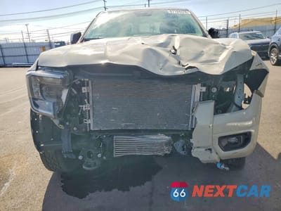 Piąte zdjęcie samochodu w środku: 2025 FORD RANGER XLT VIN:1FTER4HH7SLE13645 - miniatura
