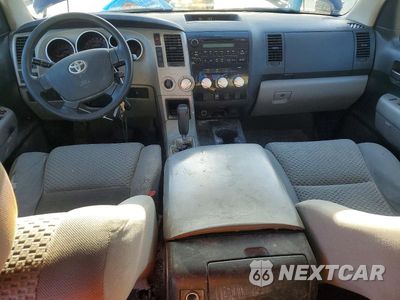 Zdjęcie 8 z 12 samochodu: 2007 TOYOTA TUNDRA SR5 VIN:5TBBT54117S451731 - miniatura