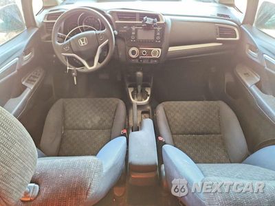 Zdjęcie 8 z 12 samochodu: 2016 HONDA FIT LX VIN:JHMGK5H54GS010369 - miniatura