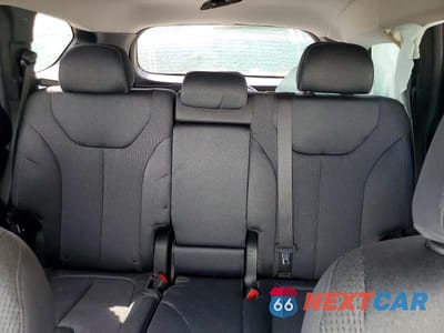 Zdjęcie 10 z 13 samochodu: 2023 HYUNDAI SANTA FE SEL VIN:5NMS2DAJ3PH539224 - miniatura