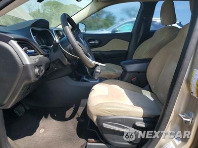 Zdjęcie 7 z 13 samochodu: 2015 JEEP CHEROKEE SPORT VIN:1C4PJLAB0FW720854 - miniatura