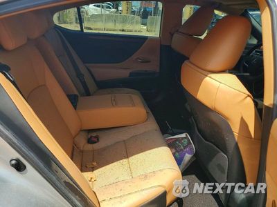 Zdjęcie 10 z 12 samochodu: 2025 LEXUS ES 350 BASE VIN:58ADZ1B18SU202796 - miniatura