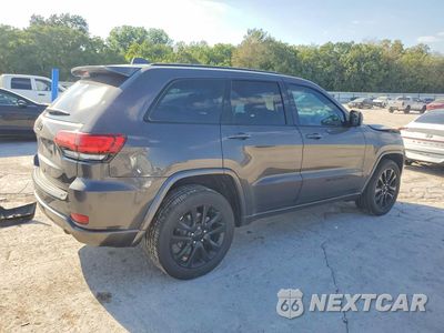Trzecie zdjęcie samochodu z tyłu: 2018 JEEP GRAND CHEROKEE LAREDO VIN:1C4RJFAG1JC190877 - miniatura
