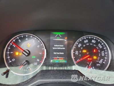 Zdjęcie 9 z 12 samochodu: 2021 TOYOTA RAV4 XLE VIN:2T3P1RFV5MC218697 - miniatura