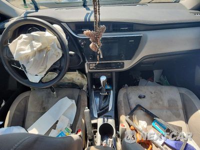 Zdjęcie 8 z 12 samochodu: 2017 TOYOTA COROLLA LE VIN:5YFBURHE2HP660480 - miniatura