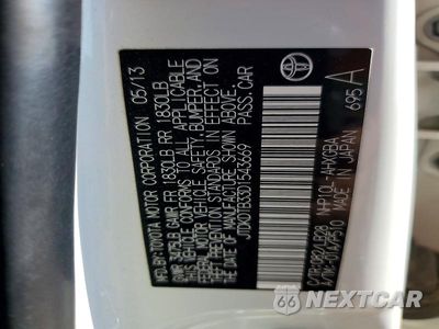 Zdjęcie 13 z 13 samochodu: 2013 TOYOTA PRIUS C FOUR VIN:JTDKDTB33D1543669 - miniatura
