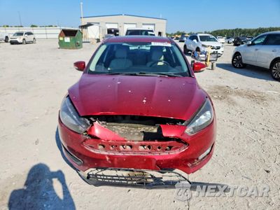 Piąte zdjęcie samochodu w środku: 2015 FORD FOCUS TITANIUM VIN:1FADP3N27FL205062 - miniatura