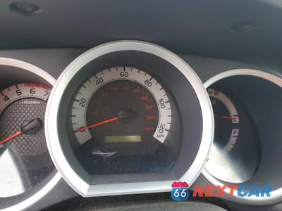 Zdjęcie 9 z 12 samochodu: 2011 TOYOTA TACOMA BASE VIN:5TFUX4EN3BX004966 - miniatura