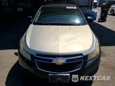 Piąte zdjęcie samochodu w środku: 2014 CHEVROLET CRUZE LS VIN:1G1PA5SG4E7147903 - miniatura