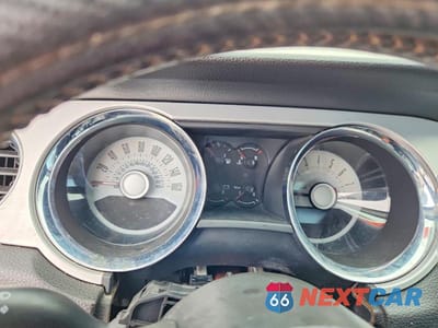 Zdjęcie 9 z 12 samochodu: 2011 FORD MUSTANG GT VIN:1ZVBP8CF5B5132791 - miniatura