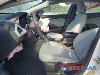 Zdjęcie 7 z 13 samochodu: 2019 CHEVROLET CRUZE LT VIN:3G1BE6SM0KS597653 - miniatura