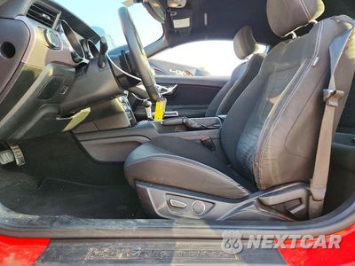 Zdjęcie 7 z 12 samochodu: 2015 FORD MUSTANG VIN:1FA6P8TH9F5381757 - miniatura