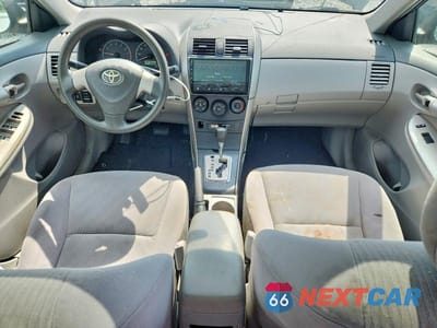 Zdjęcie 8 z 12 samochodu: 2010 TOYOTA COROLLA LE VIN:JTDBU4EE1AJ081112 - miniatura