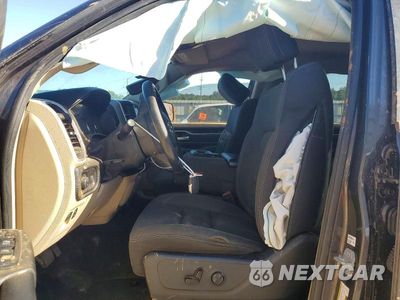 Zdjęcie 7 z 12 samochodu: 2020 RAM 1500 BIG HORN/LONE STAR VIN:1C6SRFFT6LN125702 - miniatura