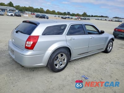 Trzecie zdjęcie samochodu z tyłu: 2005 DODGE MAGNUM SXT VIN:2D4FV48V55H123690 - miniatura