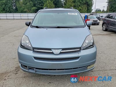 Piąte zdjęcie samochodu w środku: 2004 TOYOTA SIENNA XLE LIMITED 7 PASSENGER VIN:5TDBA22C44S021879 - miniatura
