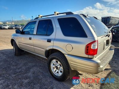 Drugie zdjęcie samochodu z przodu: 2004 ISUZU RODEO S VIN:4S2CK58W244314149 - miniatura