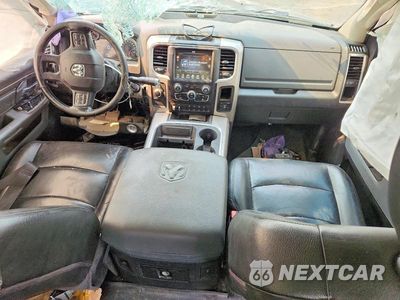 Zdjęcie 8 z 12 samochodu: 2016 RAM 3500 SLT VIN:3C63R3HL7GG372323 - miniatura