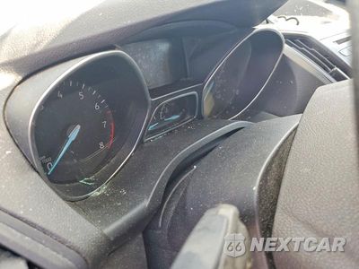 Zdjęcie 9 z 14 samochodu: 2018 FORD ESCAPE SE VIN:1FMCU0GDXJUB61715 - miniatura