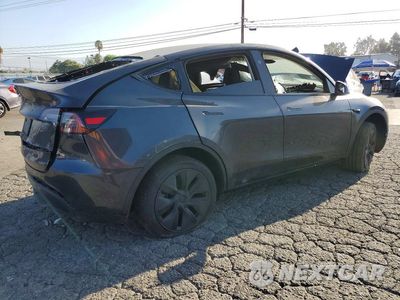 Trzecie zdjęcie samochodu z tyłu: 2025 TESLA MODEL Y VIN:7SAYGDED1SF250940 - miniatura