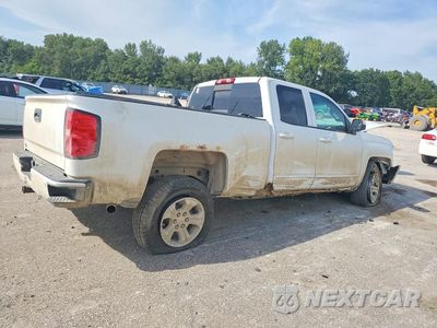 Trzecie zdjęcie samochodu z tyłu: 2016 CHEVROLET SILVERADO K1500 LT VIN:1GCVKREC1GZ104154 - miniatura