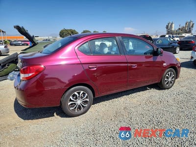 Trzecie zdjęcie samochodu z tyłu: 2017 MITSUBISHI MIRAGE G4 ES VIN:ML32F3FJ9HHF05045 - miniatura