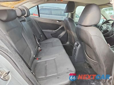 Zdjęcie 10 z 12 samochodu: 2012 VOLKSWAGEN JETTA SE VIN:3VWDP7AJ0CM403519 - miniatura