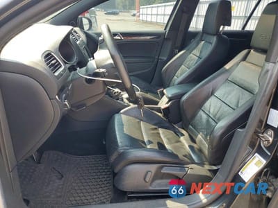 Zdjęcie 7 z 14 samochodu: 2010 VOLKSWAGEN GTI VIN:WVWHD7AJ8AW225837 - miniatura