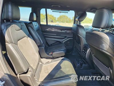 Zdjęcie 11 z 13 samochodu: 2021 JEEP GRAND CHEROKEE L LAREDO VIN:1C4RJJAGXM8160559 - miniatura