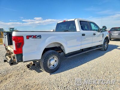 Trzecie zdjęcie samochodu z tyłu: 2019 FORD F250 SUPER DUTY VIN:1FT7W2BT7KEC63799 - miniatura