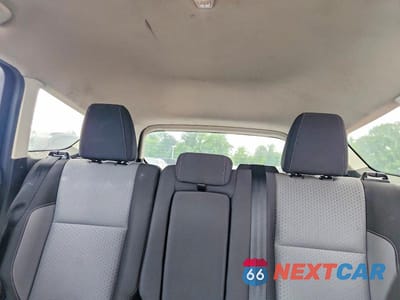 Zdjęcie 10 z 13 samochodu: 2018 FORD ESCAPE SE VIN:1FMCU9GD2JUC38341 - miniatura