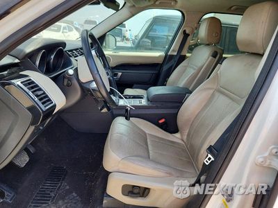 Zdjęcie 7 z 13 samochodu: 2020 LAND ROVER DISCOVERY SE VIN:SALRG2RVXL2422405 - miniatura