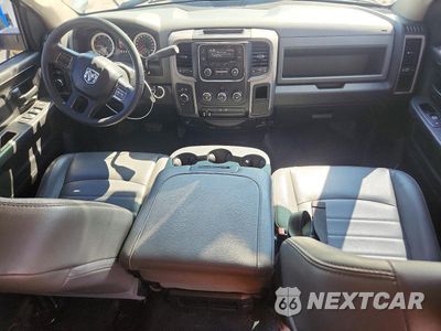 Zdjęcie 8 z 13 samochodu: 2017 RAM 2500 ST VIN:3C6TR5CT3HG704116 - miniatura