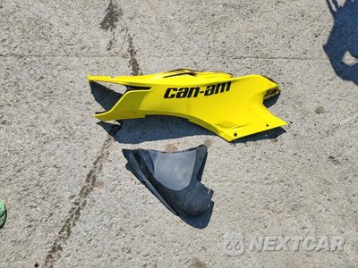 Zdjęcie 9 z 10 samochodu: 2014 CAN-AM SPYDER ROADSTER RS VIN:2BXNABC11EV000029 - miniatura
