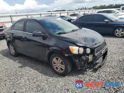 Czwarte zdjęcie samochodu z boku: 2016 CHEVROLET SONIC LT VIN:1G1JC5SH5G4173195 - miniatura