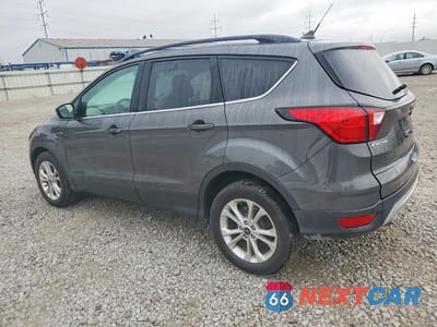 Drugie zdjęcie samochodu z przodu: 2019 FORD ESCAPE SEL VIN:1FMCU9HDXKUB23907 - miniatura
